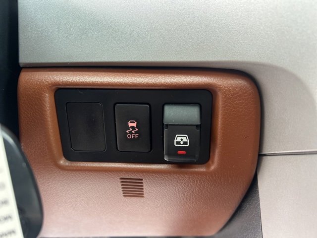 Used 2008 Toyota Tundra Limited image 27