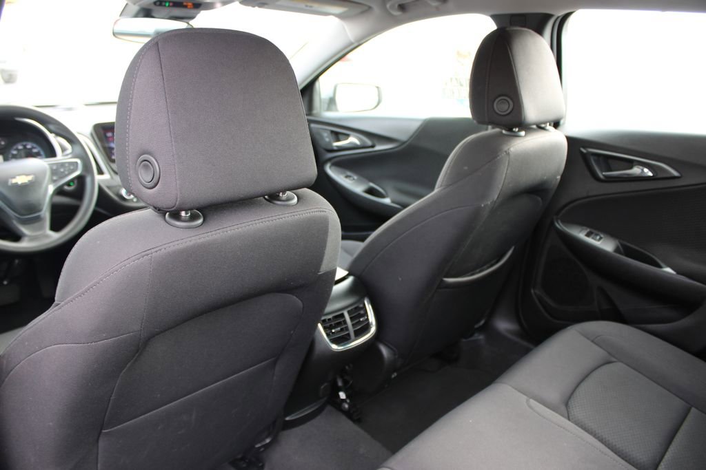 Used 2024 Chevrolet Malibu LT image 24