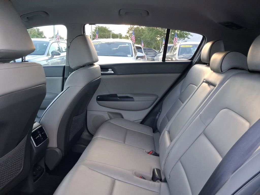 Used 2017 Kia Sportage EX image 8