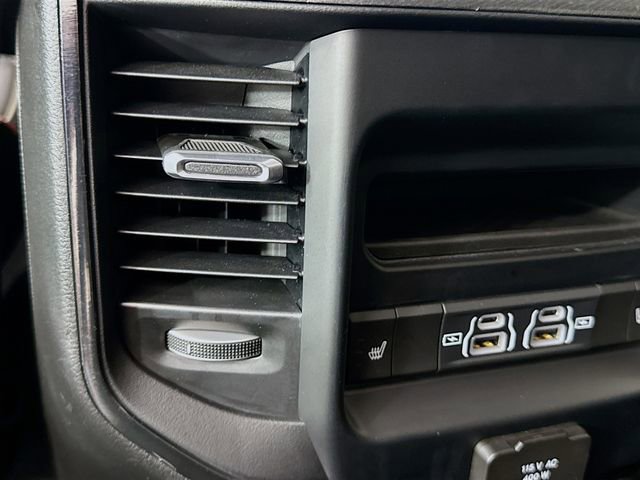 Used 2024 RAM 2500 Limited image 27