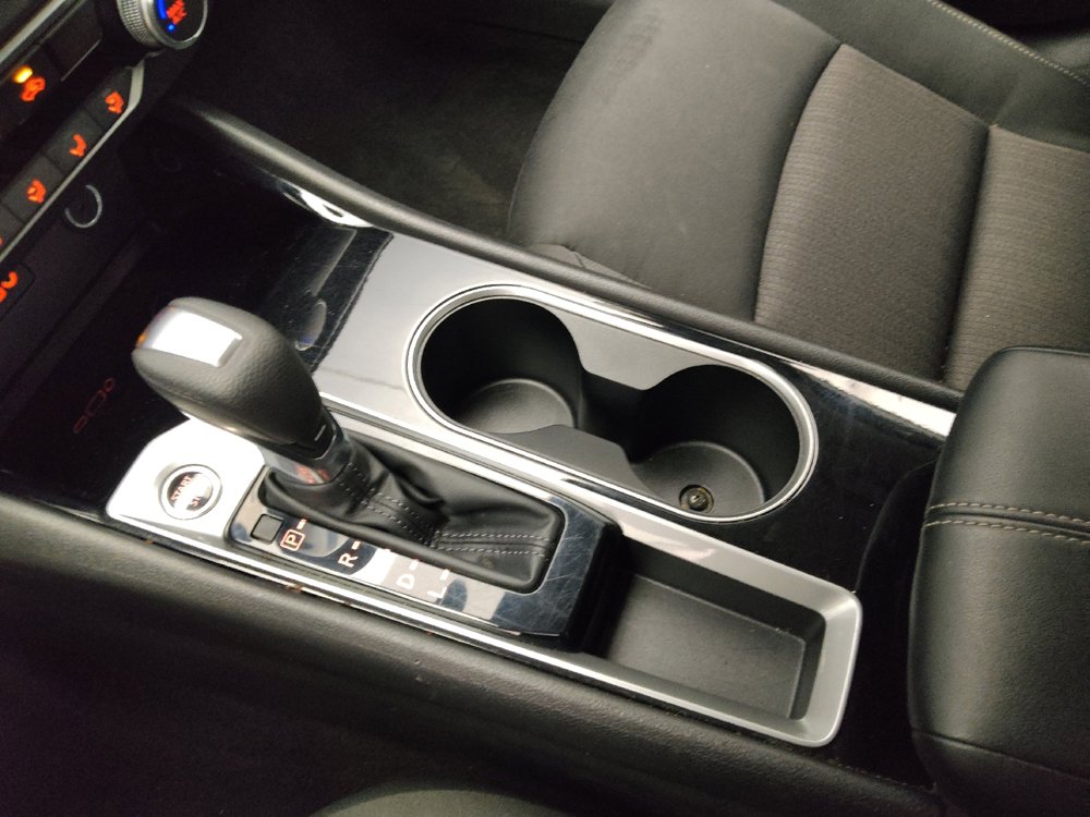 Used 2024 Nissan Altima 2.5 SV image 26