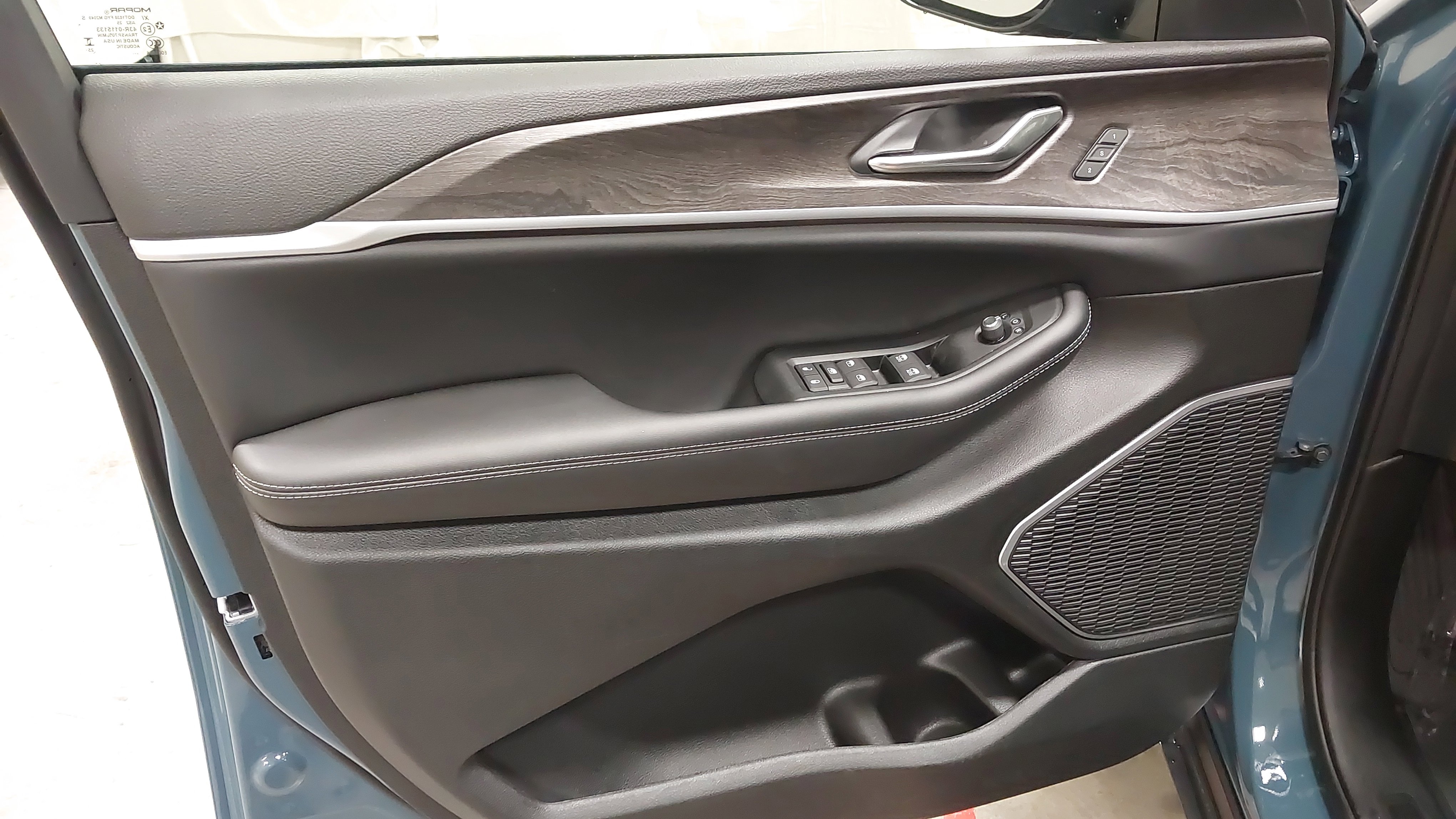 New 2026 Jeep Grand Cherokee Limited image 24