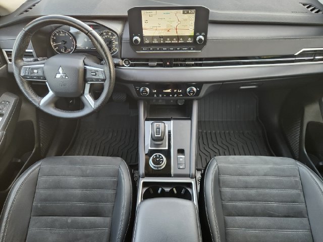 Used 2024 Mitsubishi Outlander SE FWD image 27