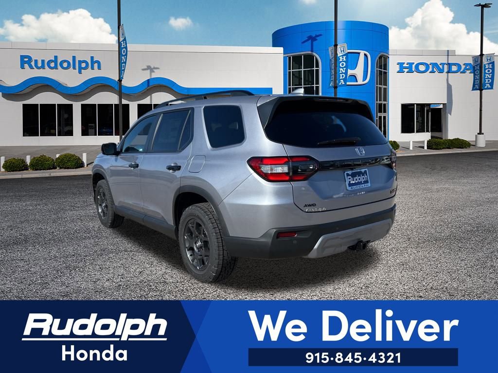 New 2025 Honda Pilot TrailSport image 3
