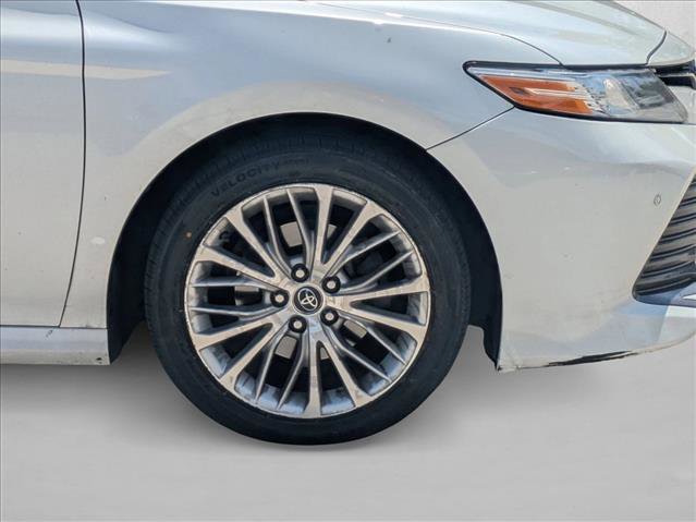 Used 2018 Toyota Camry XLE w/ Audio Package image 9