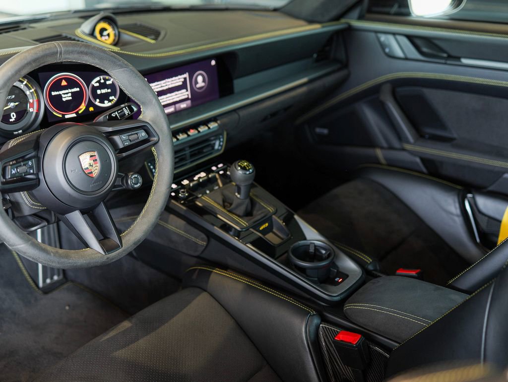 Used 2022 Porsche 911 GT3 image 4