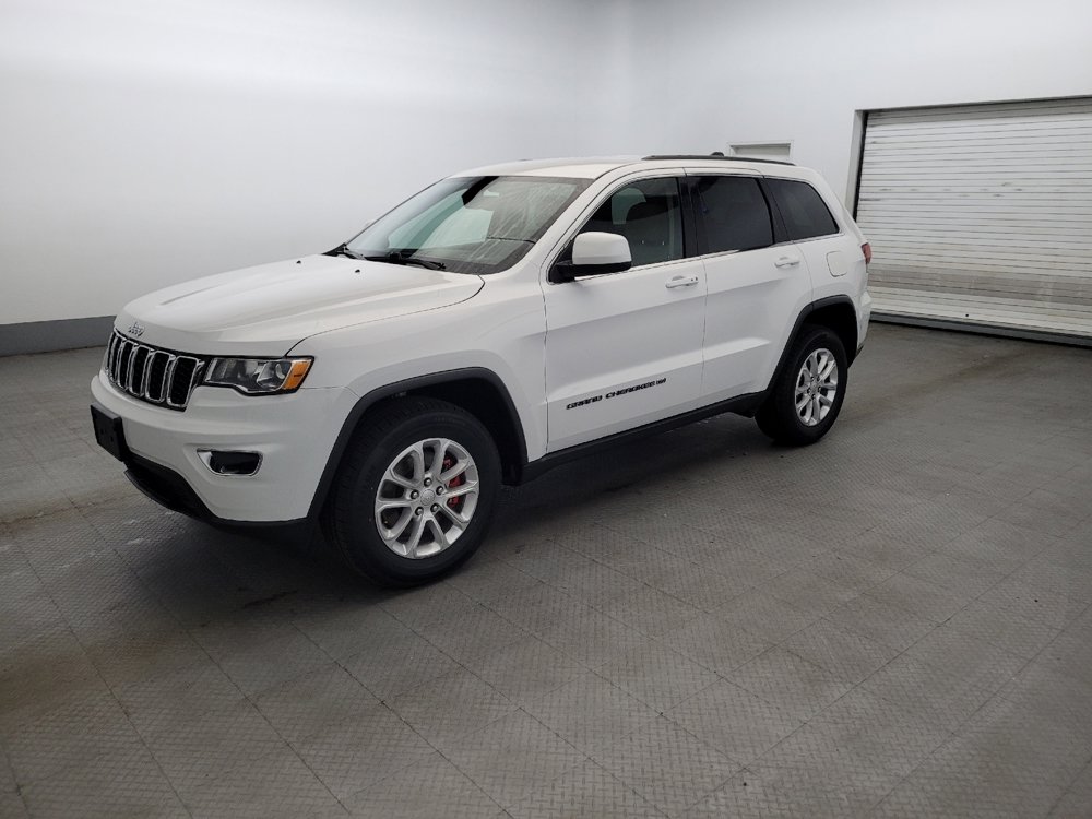 Used 2022 Jeep Grand Cherokee Laredo E AWD/4WD image 2