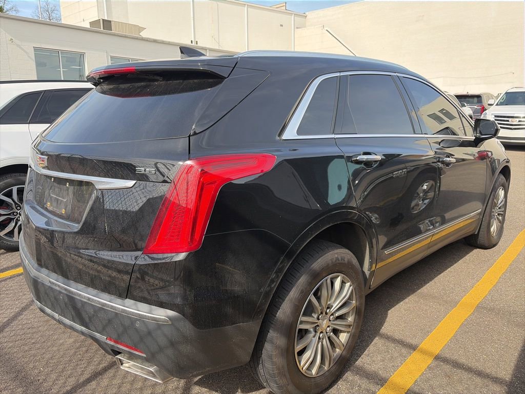 Used 2019 Cadillac XT5 Luxury AWD/4WD image 6