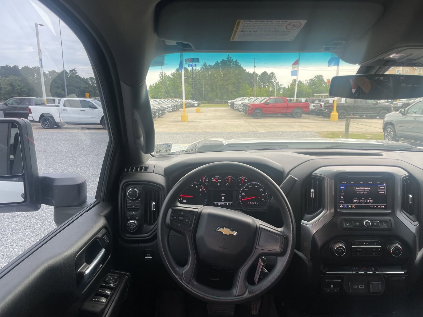 Used 2021 Chevrolet Silverado 2500 Custom w/ Custom Value Package AWD/4WD image 11