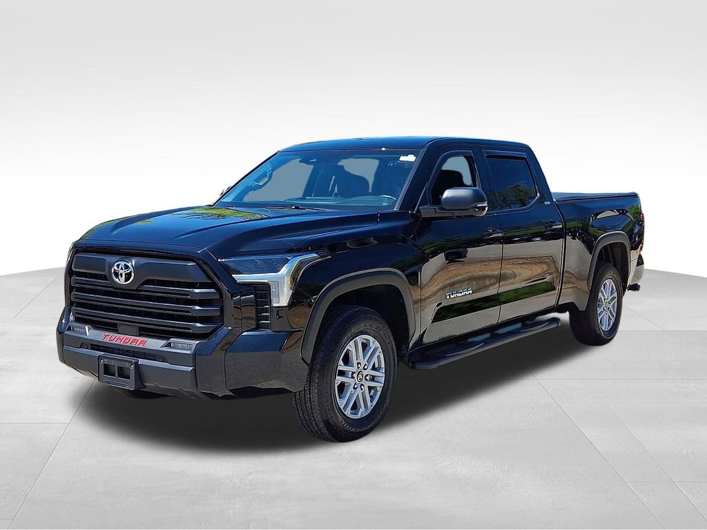 Used 2024 Toyota Tundra SR5 w/ SR5 Premium Package AWD/4WD image 3