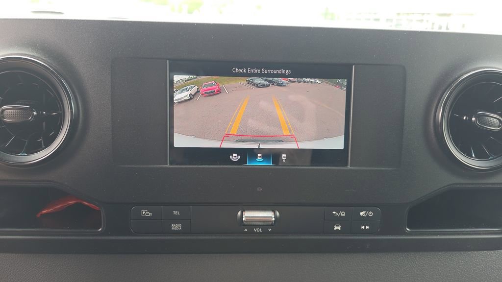 Used 2020 Mercedes-Benz Sprinter 3500 image 19