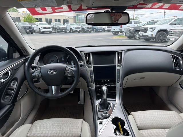 Used 2017 INFINITI Q50 Red Sport 400 RWD image 16
