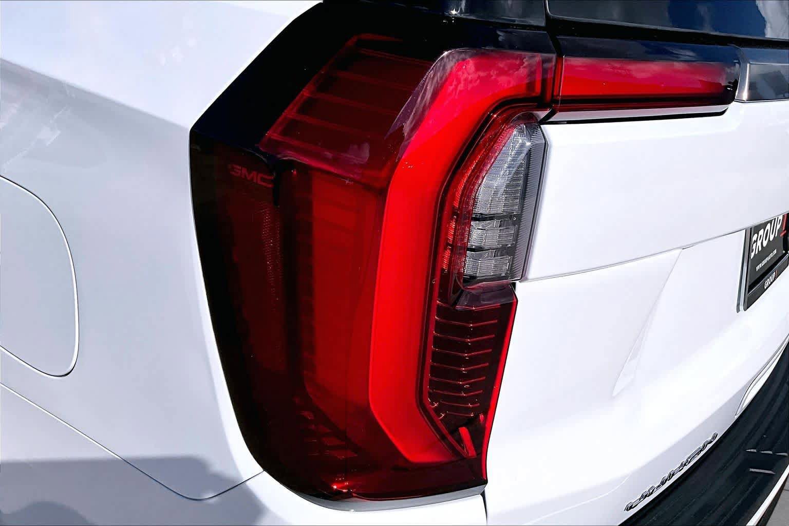 Used 2026 GMC Yukon XL AT4 Ultimate AWD/4WD image 29