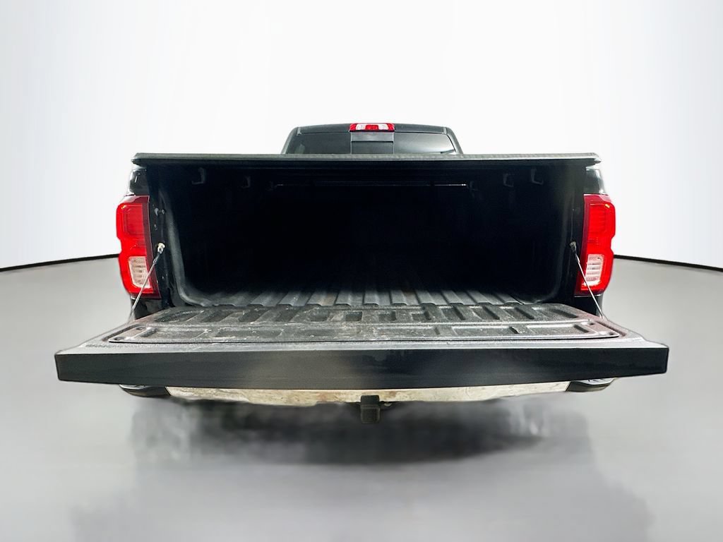 Used 2016 Chevrolet Silverado 1500 LTZ AWD/4WD image 32