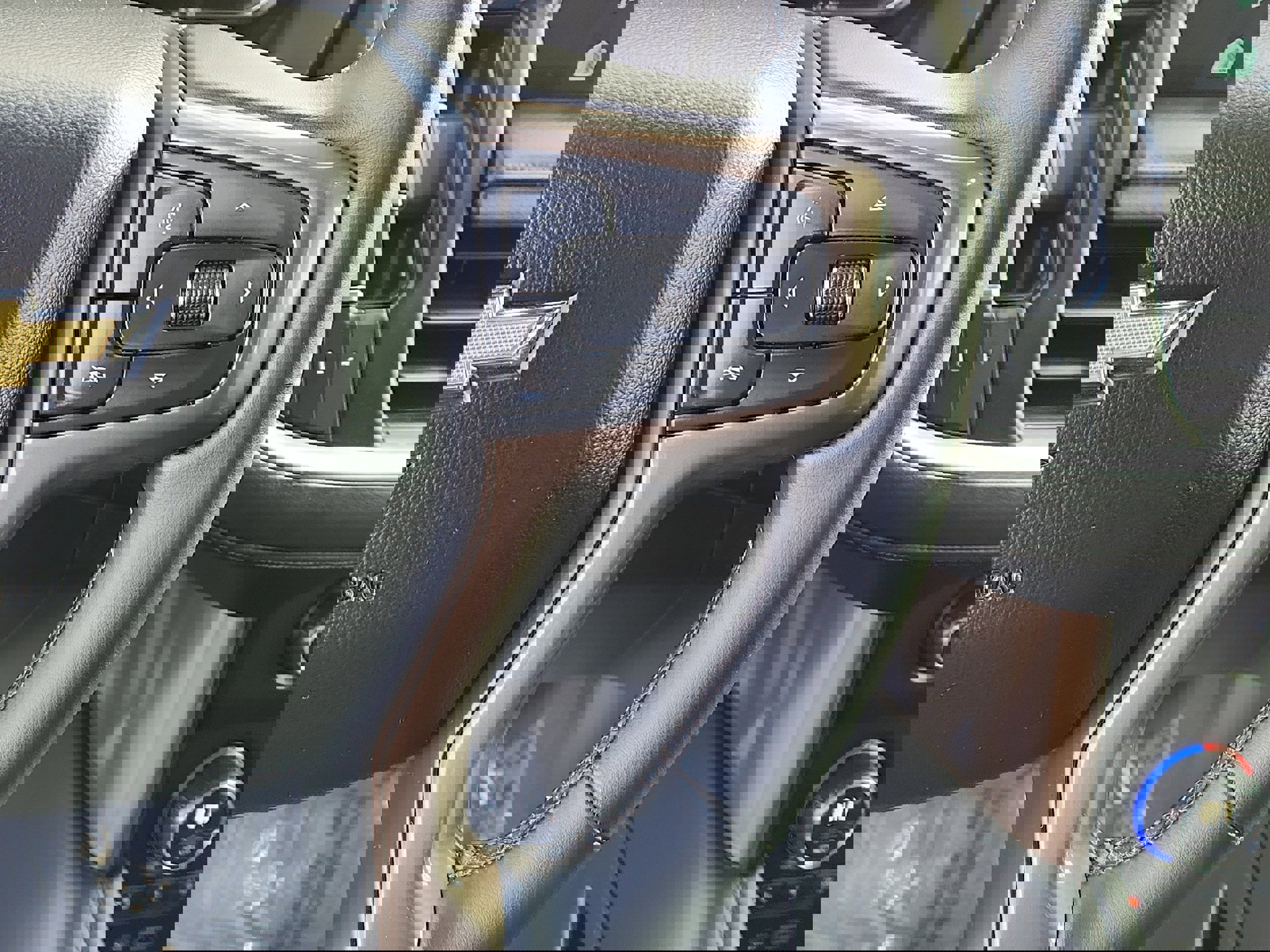 Used 2023 Chevrolet Tahoe High Country image 18