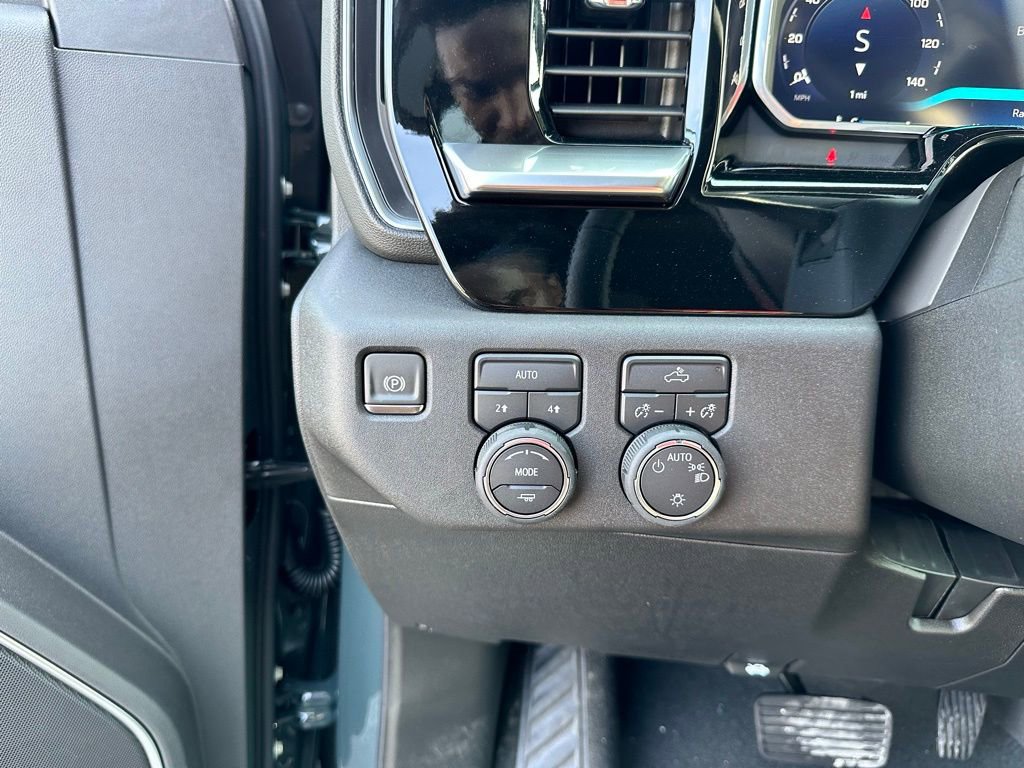 New 2026 Chevrolet Silverado 1500 LT image 19