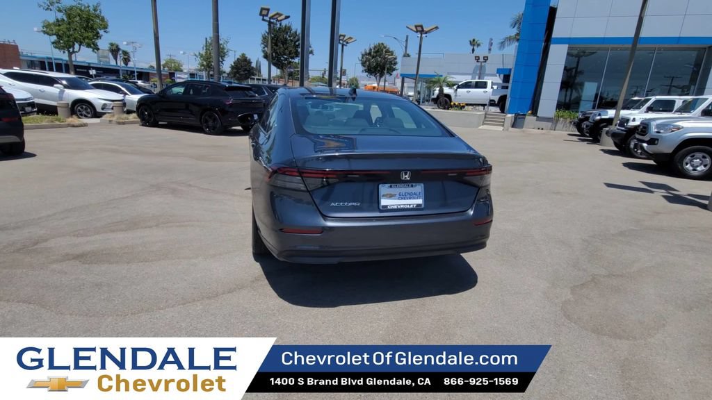 Used 2023 Honda Accord EX image 7