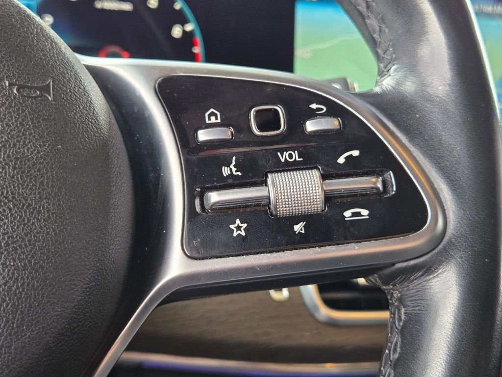 Used 2021 Mercedes-Benz GLE 350 4MATIC w/ Premium Package image 31