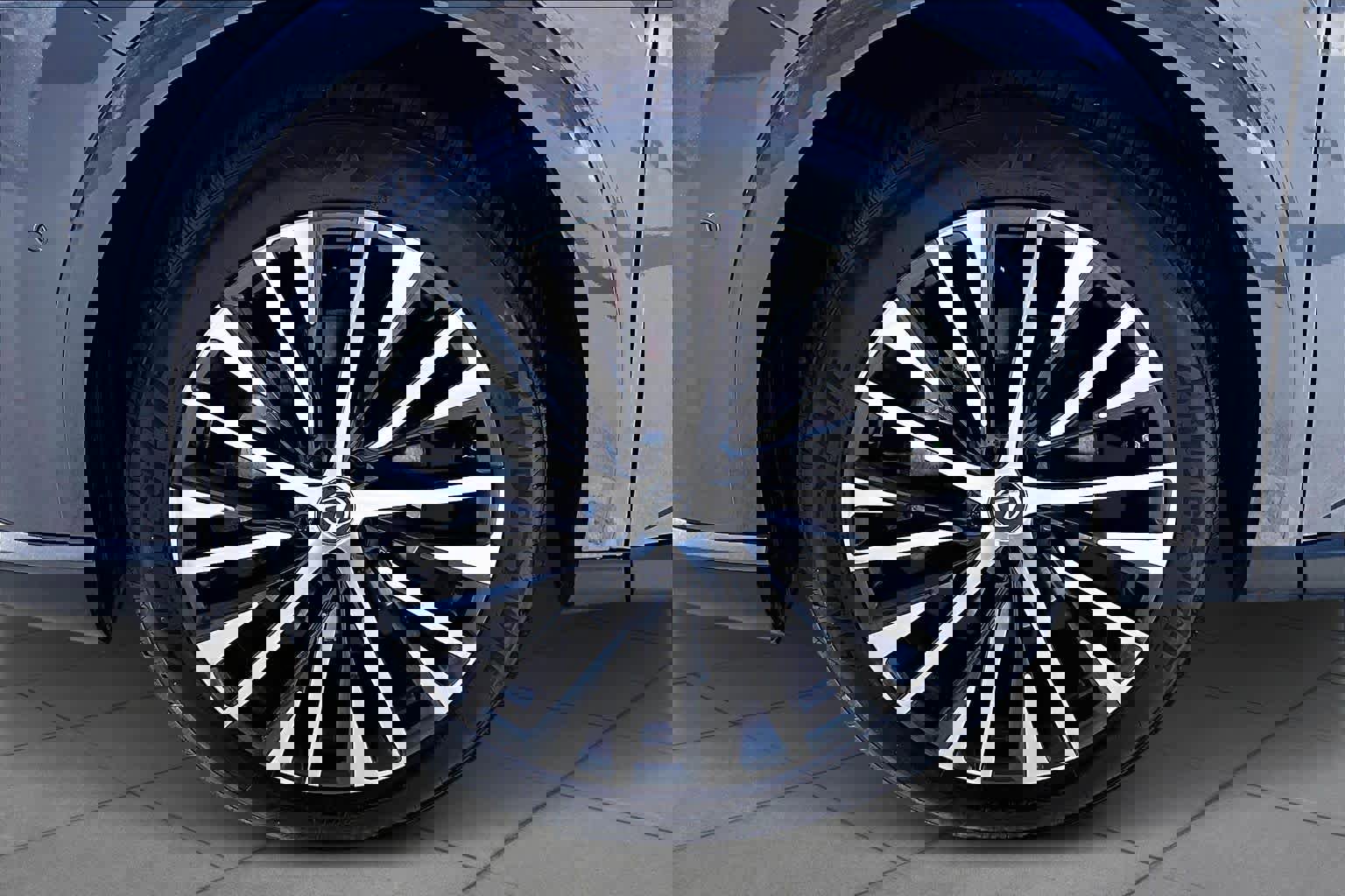 Used 2024 Lexus RX 350 Premium Plus w/ Convenience Package image 10