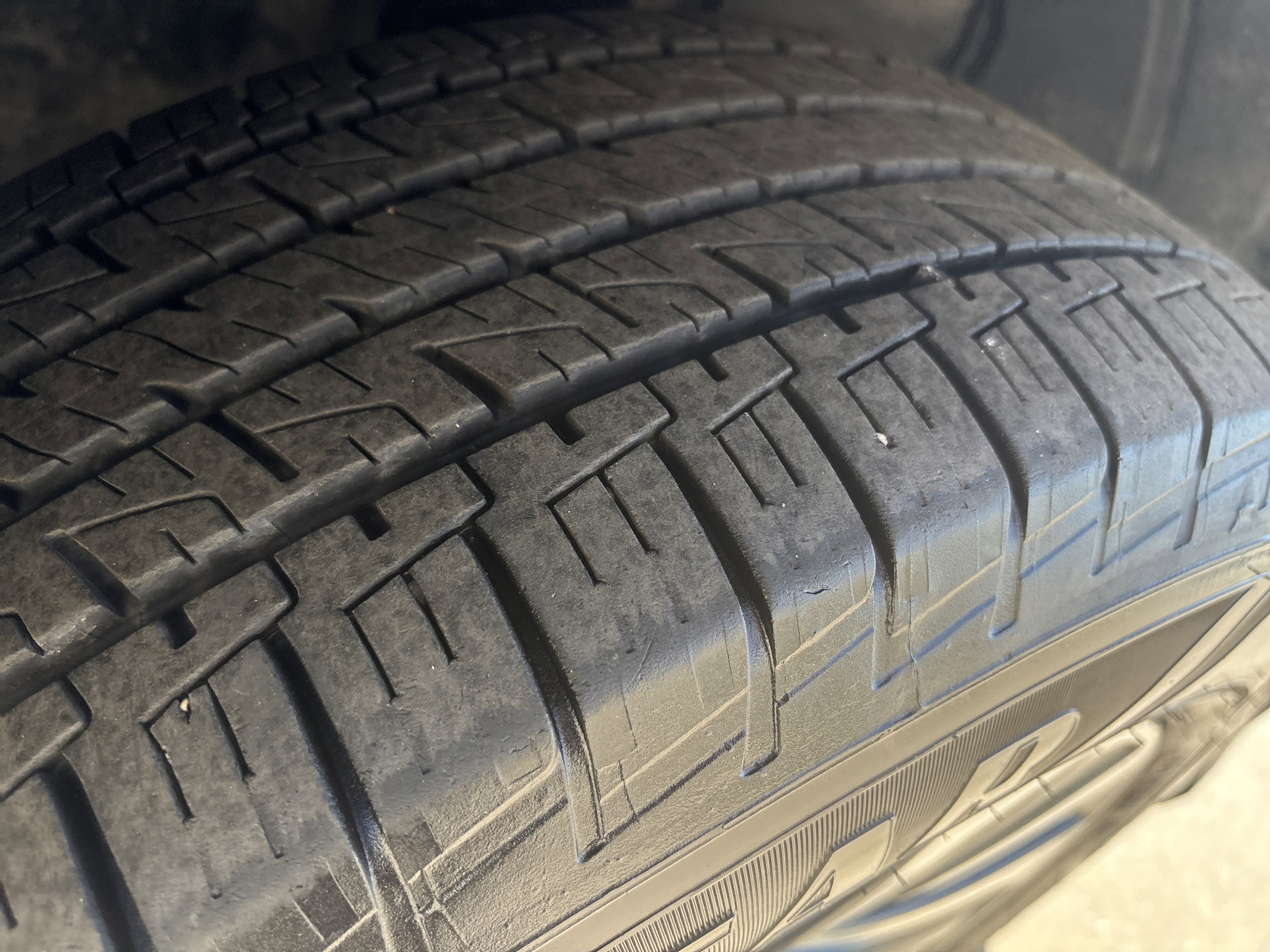 Used 2021 Lexus RX 350L Premium w/ Premium Package image 9