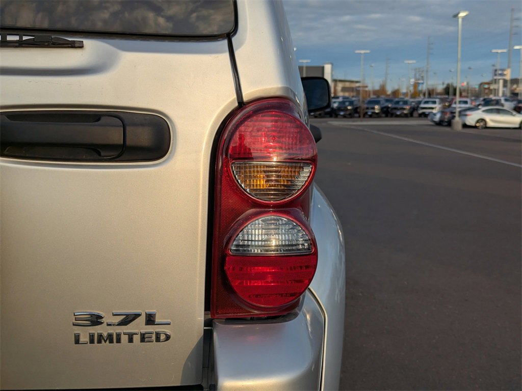 Used 2006 Jeep Liberty Limited image 42