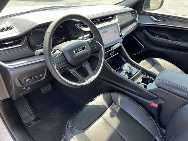 New 2026 Jeep Grand Cherokee Limited w/ Limited Altitude Package AWD/4WD image 28