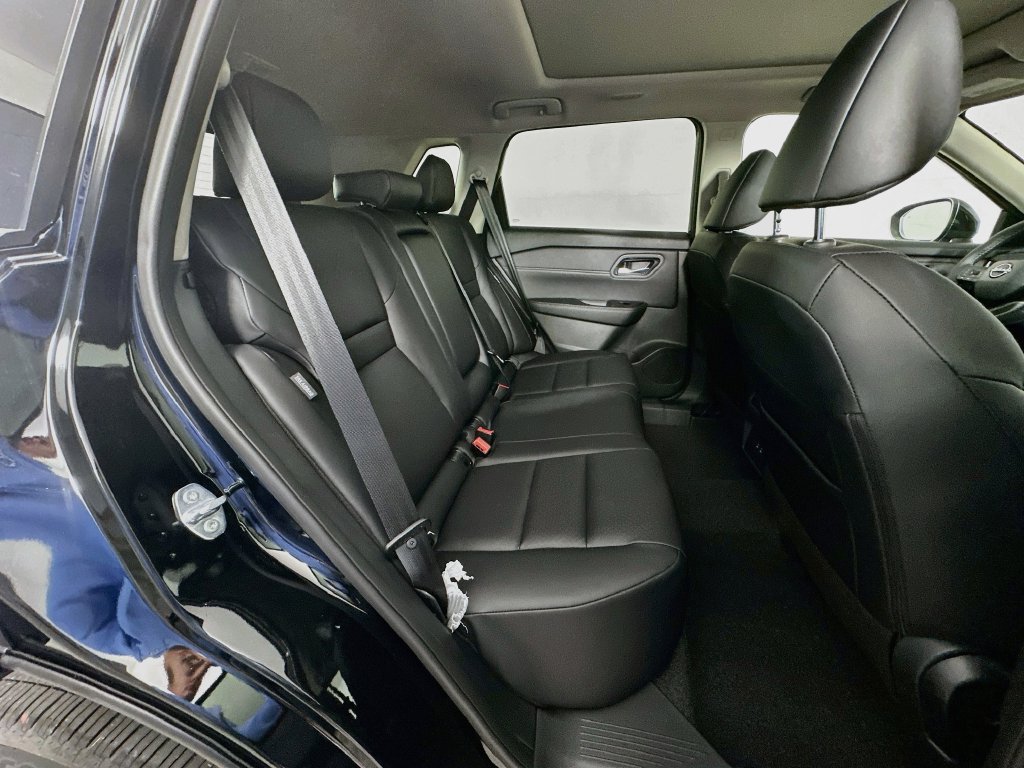 New 2026 Nissan Rogue Dark Armor AWD/4WD image 35
