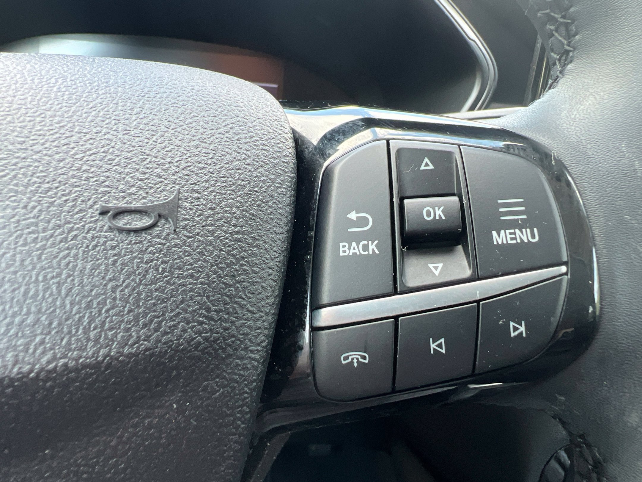 Used 2023 Ford Escape SE FWD image 29