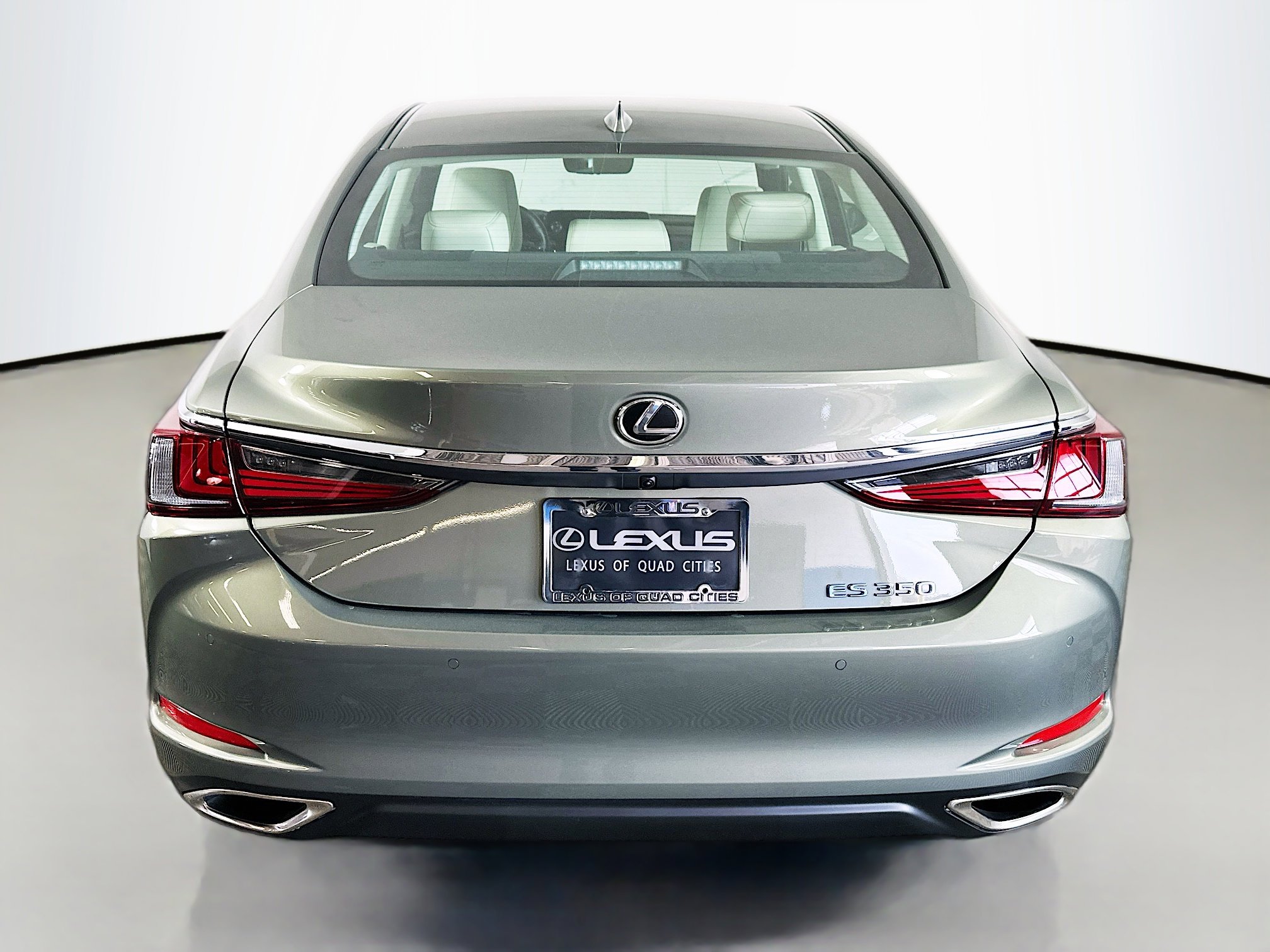 Used 2025 Lexus ES 350 w/ Premium Package image 6