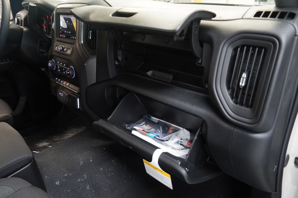 New 2026 Chevrolet Silverado 1500 Custom w/ Turbomax Blackout Package AWD/4WD image 26