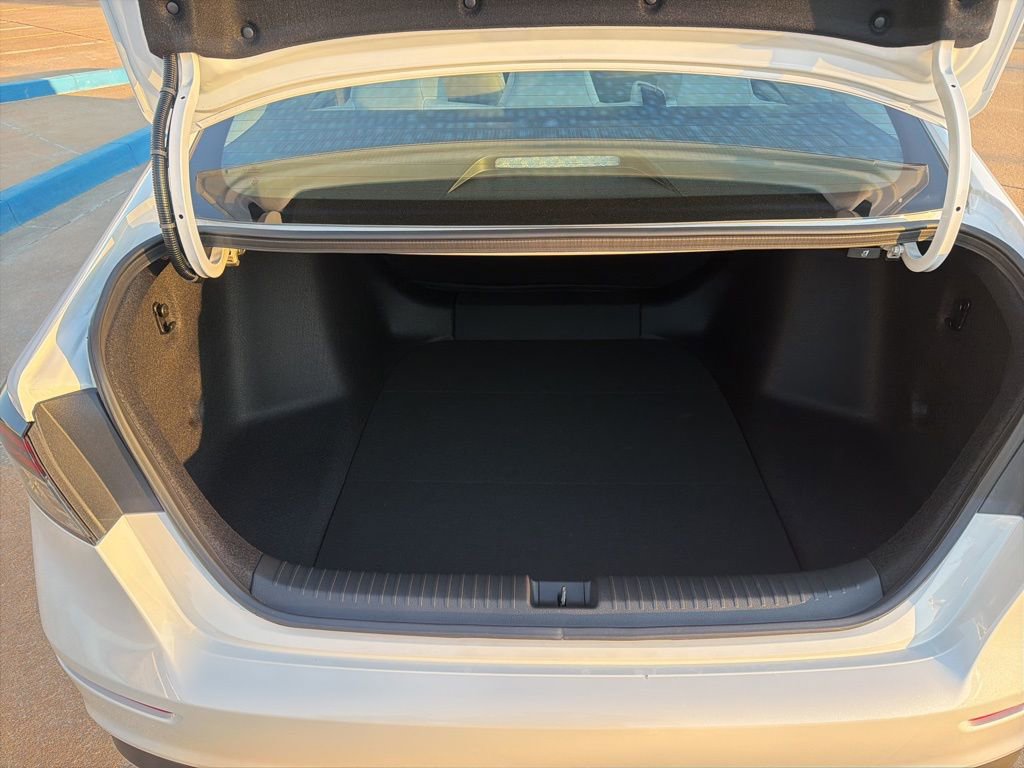 New 2026 Honda Accord LX image 23