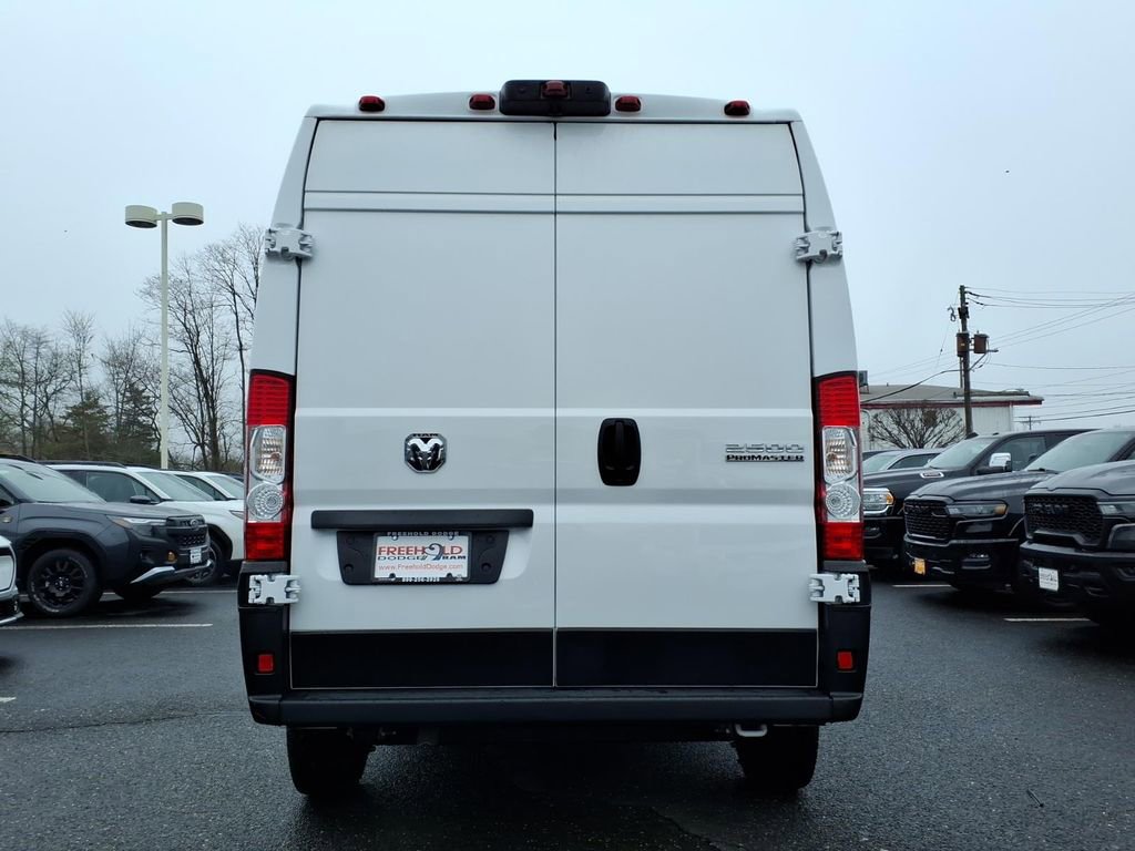 Used 2023 RAM ProMaster 2500 image 16