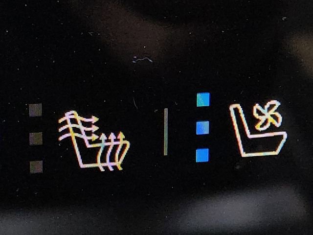 New 2026 GMC Terrain Denali w/ LPO, Floor Liner Package image 8