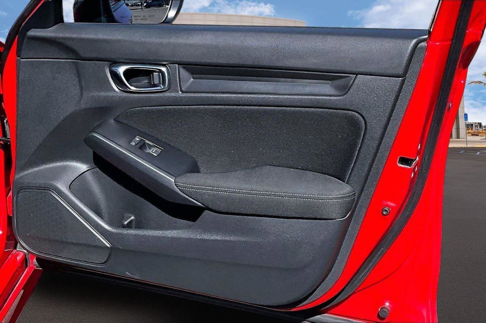 Used 2025 Honda Civic Sport image 22