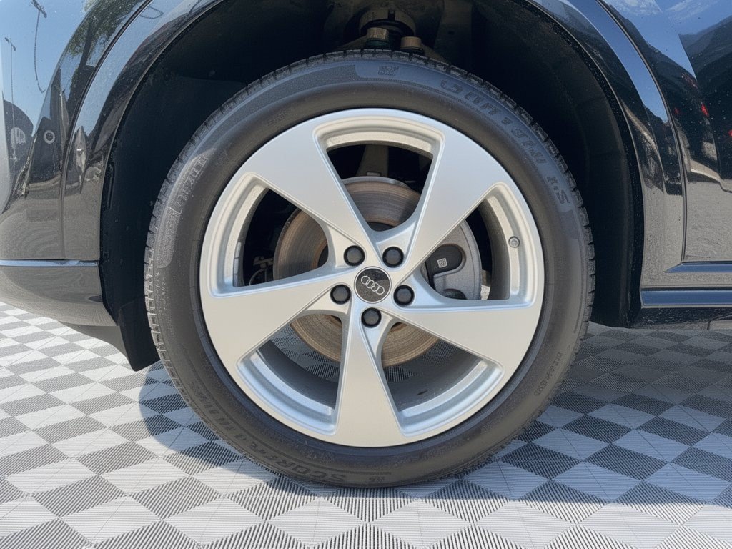 Certified 2025 Audi Q5 Premium w/ Premium Plus AWD/4WD image 13