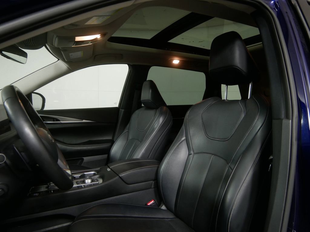 Used 2023 INFINITI QX60 Luxe image 10