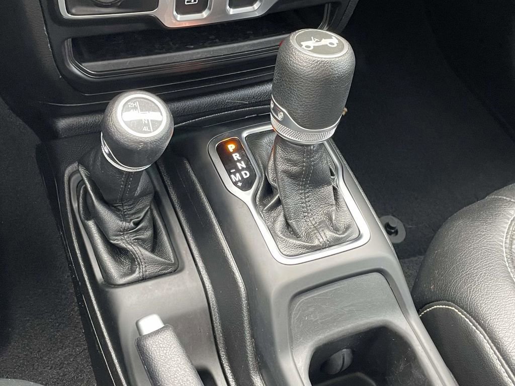 Used 2020 Jeep Wrangler Sport AWD/4WD image 22