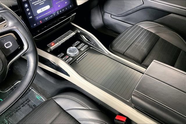 Used 2024 Lincoln Nautilus Reserve image 16