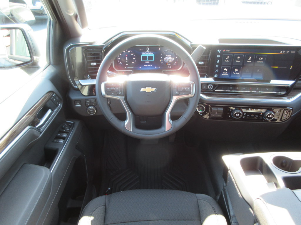 New 2026 Chevrolet Silverado 1500 LT w/ Z71 Off-Road Package AWD/4WD image 16