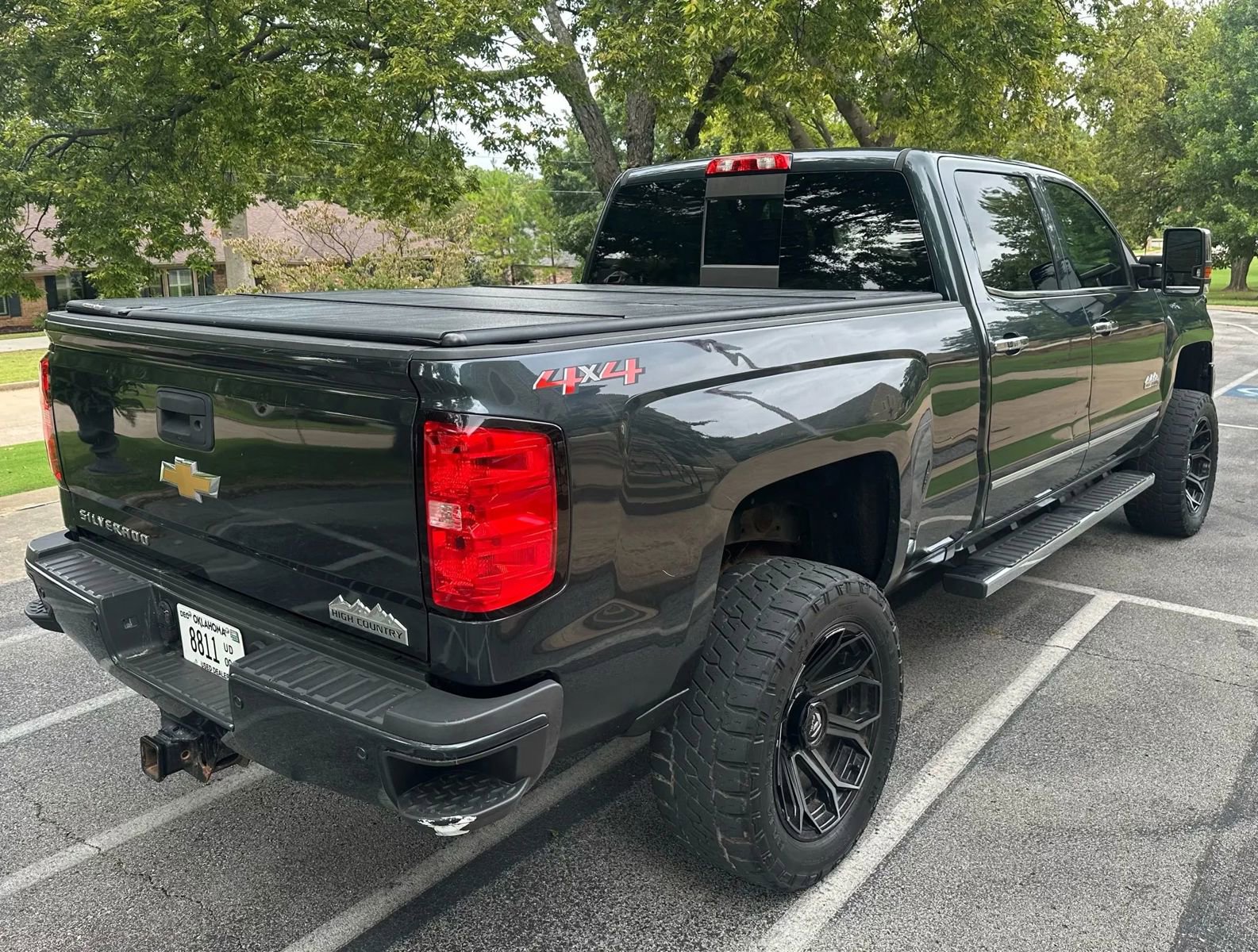 Used 2018 Chevrolet Silverado 2500 High Country w/ Duramax Plus Package image 6