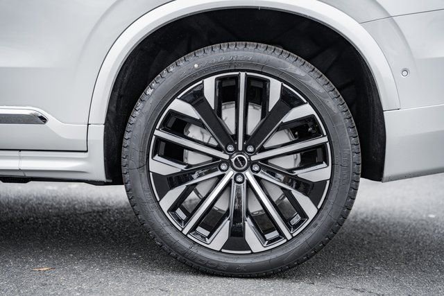 New 2026 Volvo XC90 B6 Ultra w/ Protection Package AWD/4WD image 17