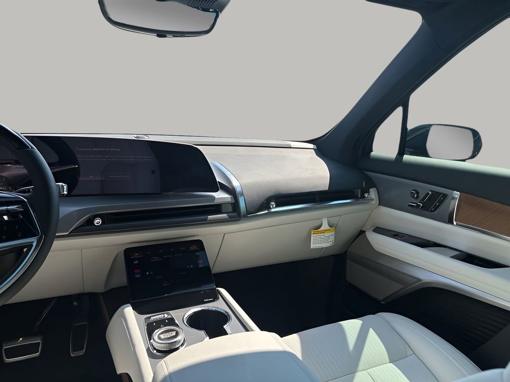 New 2026 Cadillac Vistiq Luxury image 23