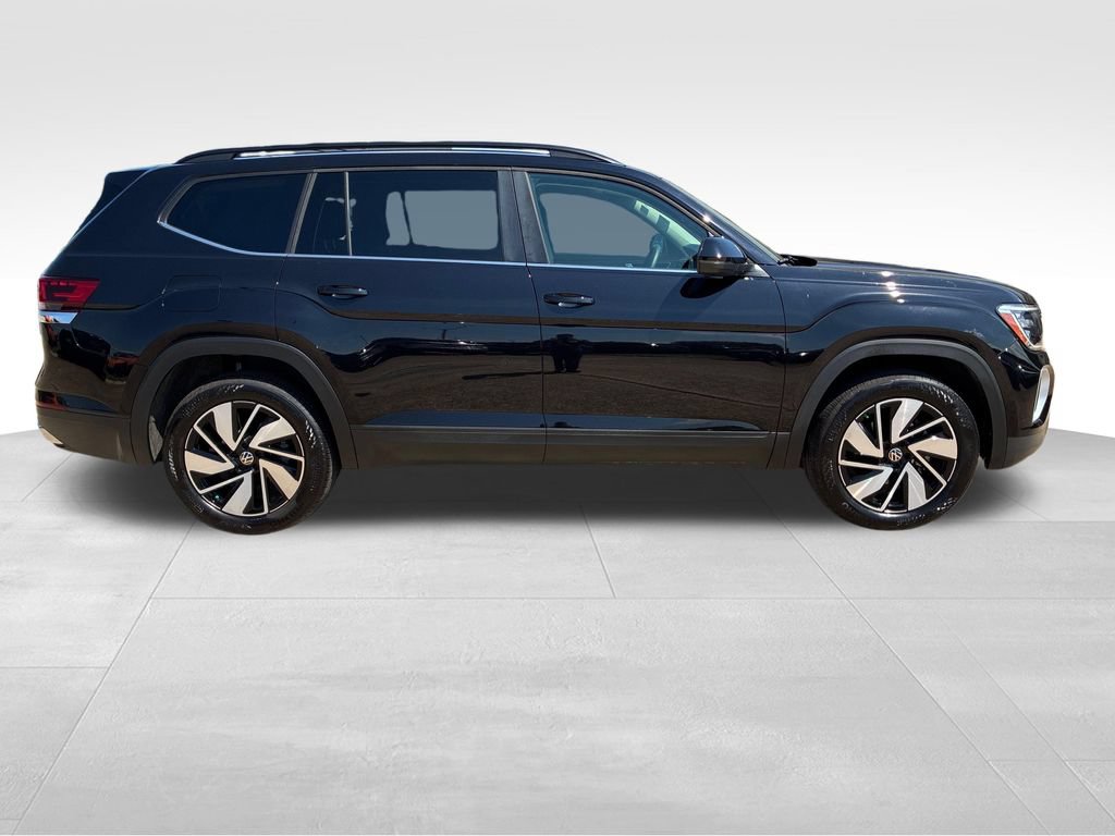 Used 2026 Volkswagen Atlas SE AWD/4WD image 6