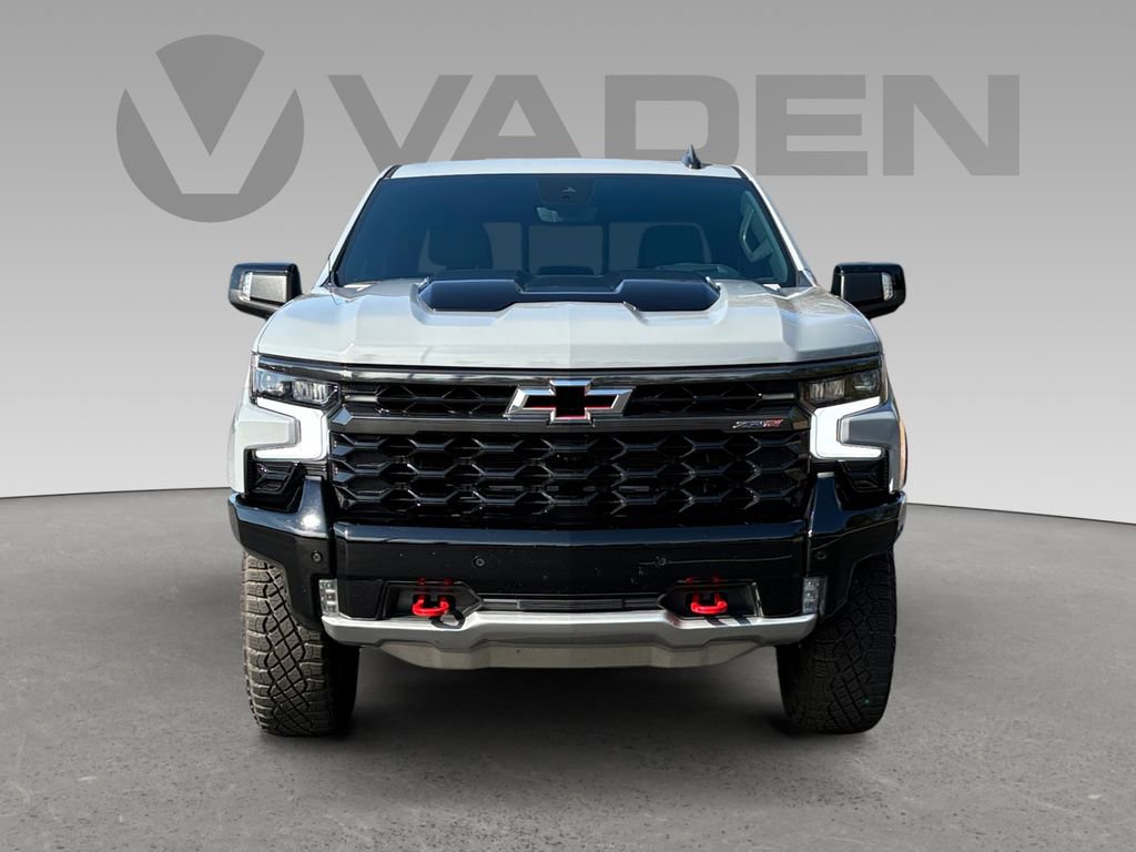 Used 2025 Chevrolet Silverado 1500 ZR2 w/ Technology Package image 28