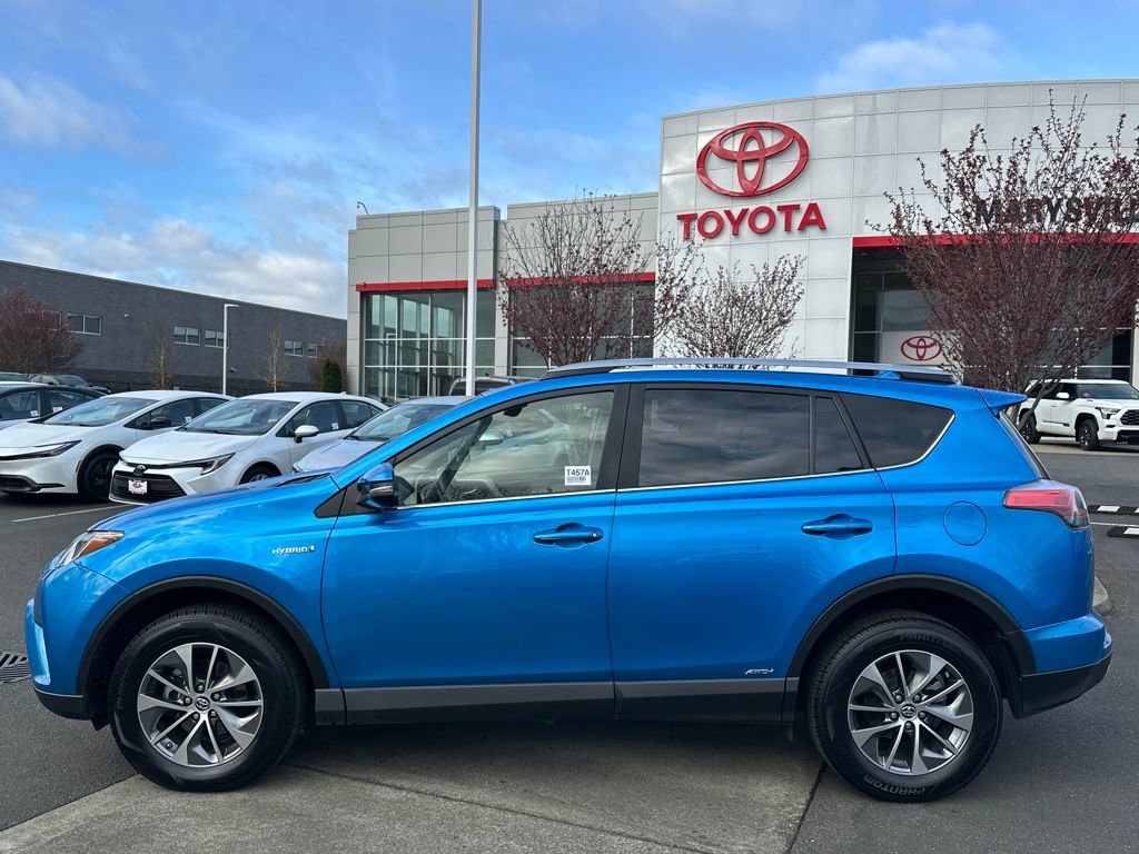 Certified 2018 Toyota RAV4 XLE image 2