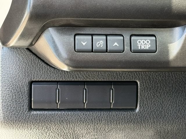 Used 2021 Lexus UX 250h w/ Accessory Package (Z2) AWD/4WD image 27