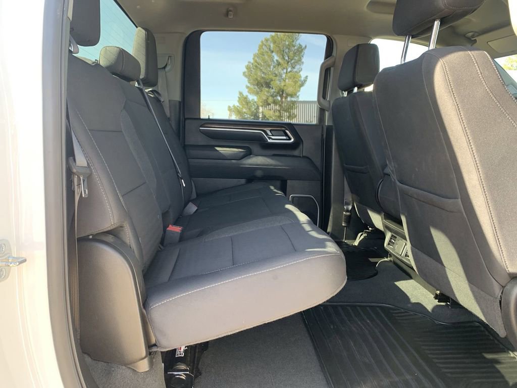 Certified 2025 Chevrolet Silverado 2500 LT w/ Convenience Package image 26