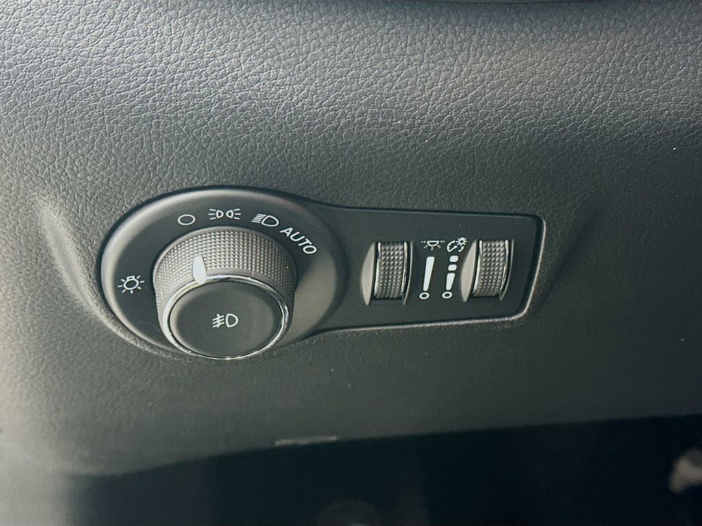 Certified 2022 Jeep Compass Trailhawk image 17