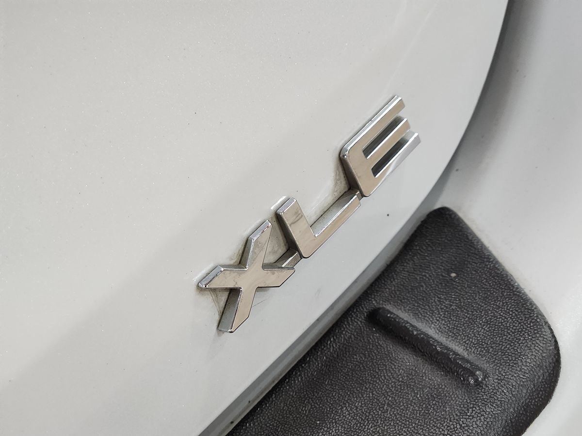 Used 2022 Toyota Highlander XLE FWD image 26