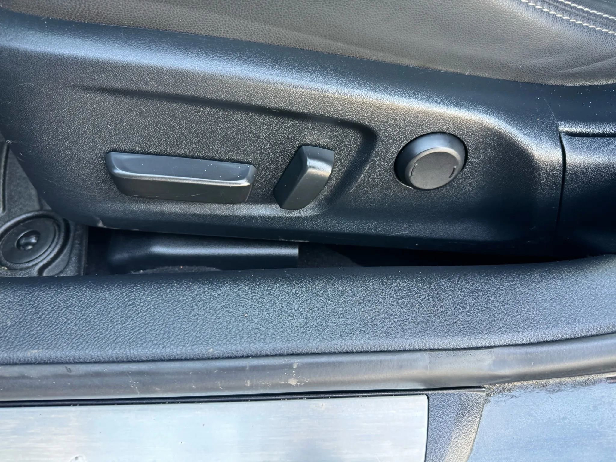 Used 2019 Lexus IS 300 image 18